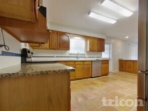 872 Fairview Ave in Altamonte Springs, FL - Building Photo - Building Photo