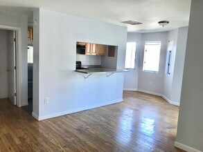66 St James St, Unit 201 in Boston, MA - Building Photo - Building Photo