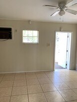 3502 Lindell Ave in Tampa, FL - Building Photo