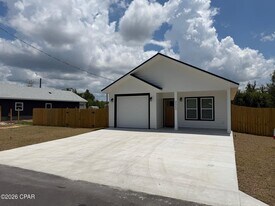 2512 N Bonita Ave in Panama City, FL - Building Photo