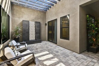 13018 E Juan Tabo Rd in Scottsdale, AZ - Building Photo - Building Photo