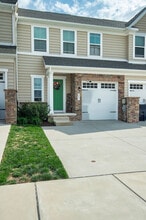 351 Goodwick Dr in Middletown, DE - Building Photo - Building Photo