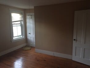 126 Armory Street, Unit Apartment A in Keene, NH - Building Photo - Building Photo