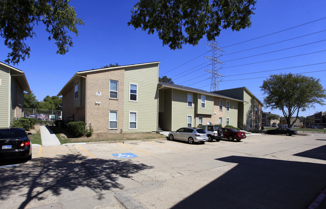 Catalina Apartments in Houston, TX - Foto de edificio - Building Photo