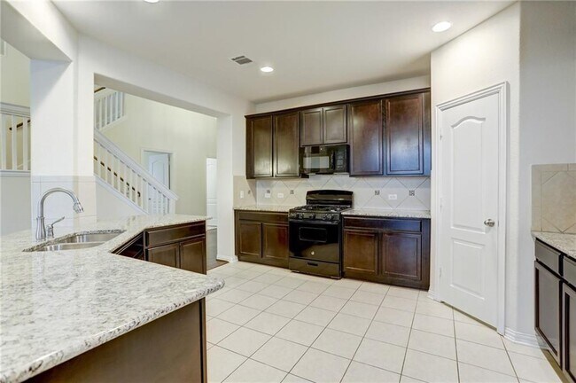 549 Palmilla St in Leander, TX - Building Photo - Building Photo