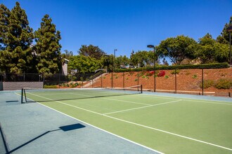 Presidio at Rancho Del Oro in Oceanside, CA - Foto de edificio - Building Photo