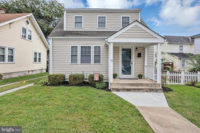 property at 12 W Whitlock Ave
