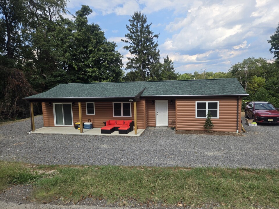 102 Leetwood Ave, Unit New house in Sewickley, PA - Building Photo