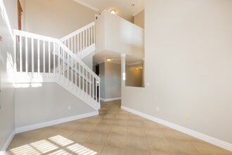 21101 SW 88th Ct in Cutler Bay, FL - Foto de edificio - Building Photo