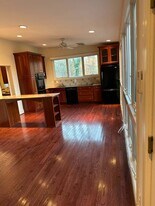 6124 Old Dominion Dr in McLean, VA - Building Photo