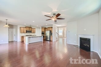 1212 Screech Owl Rd in Waxhaw, NC - Foto de edificio - Building Photo