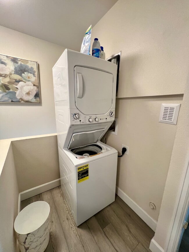 622 E 17th St in Cheyenne, WY - Building Photo - Building Photo