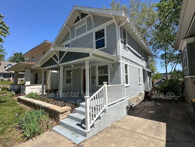 5105 Walnut St in Kansas City, MO - Building Photo - Building Photo