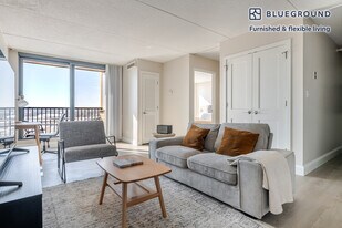 812 Memorial Dr, Unit SI FL11-ID1269 in Cambridge, MA - Building Photo