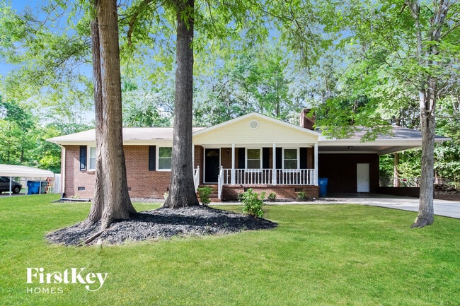 property at 625 Scott Dr