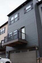 17 Rollins Ave in Greenville, SC - Building Photo - Building Photo