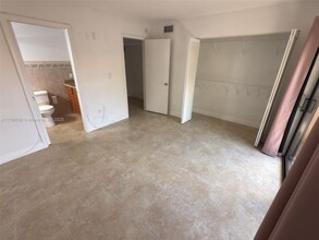 3406 SW 16th Ter in Miami, FL - Building Photo - Building Photo