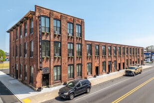 Franklin Park in Allentown, PA - Building Photo