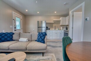 126 Mango St in Fort Myers Beach, FL - Building Photo
