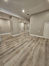 320 E 19th St in Hamilton, ON - Building Photo - Building Photo