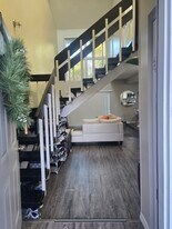 713 St Michael Ln, Unit 410 in Altamonte Springs, FL - Building Photo