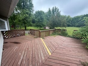 5985 Wooster Pike in Medina, OH - Building Photo - Building Photo