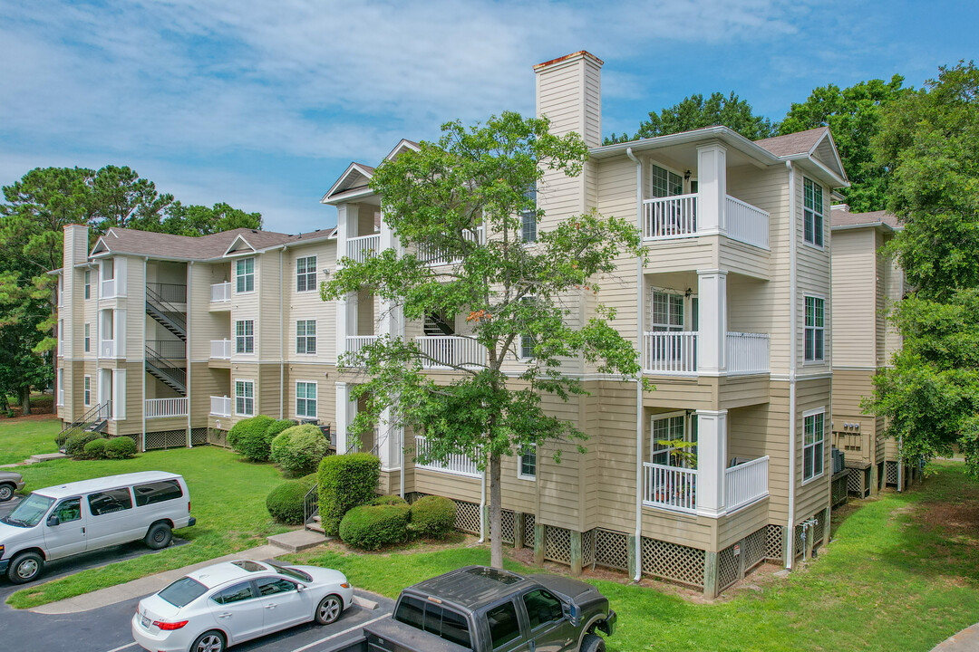 Peninsula in Charleston, SC - Building Photo