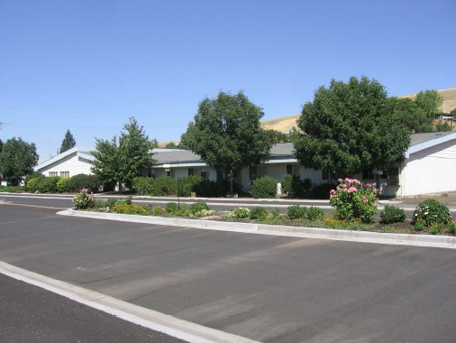 Blue Mountain Estates Retirement Community in Pomeroy, WA - Building Photo