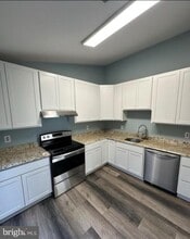 986-RENTAL Yachtsman Way in Annapolis, MD - Building Photo - Building Photo
