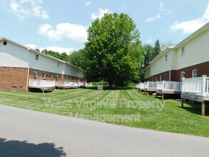 152 Cardinal Wy in Lewisburg, WV - Building Photo - Building Photo