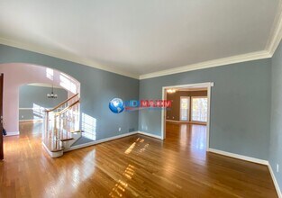 5450 Heathridge Terrace in Duluth, GA - Building Photo - Building Photo