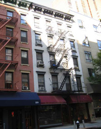 223 East 58th Street in New York, NY - Building Photo - Building Photo