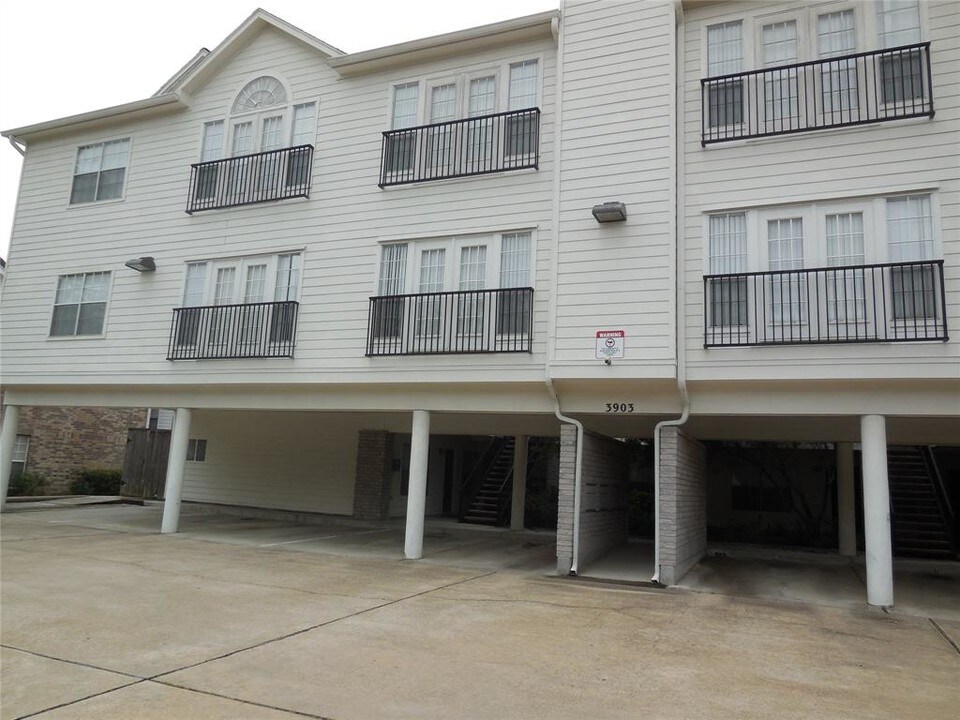3903 Law St-Unit -1 in Houston, TX - Building Photo