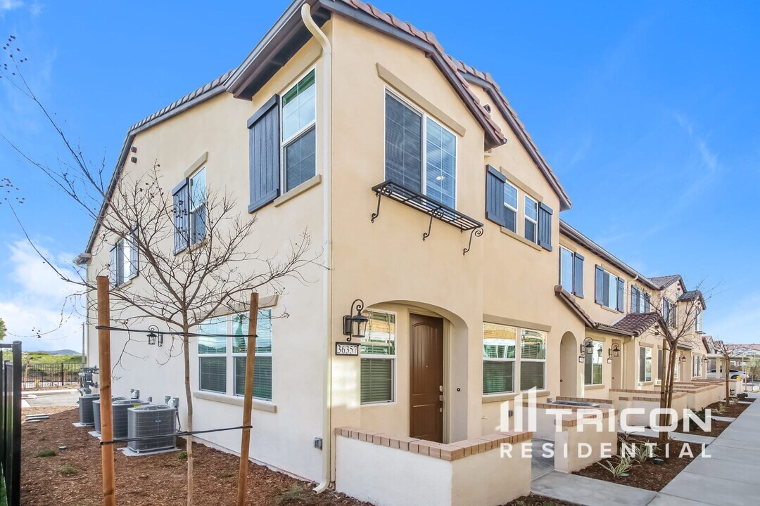 36357 Creer Ct in Wildomar, CA - Building Photo