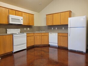 1611 Libby Ln in Harker Heights, TX - Building Photo - Building Photo