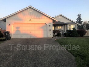 5203 63rd Dr NE in Marysville, WA - Building Photo - Building Photo