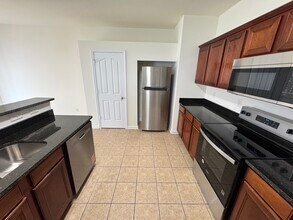 6718 Sequoia Hills Dr in Harrisburg, NC - Building Photo - Building Photo