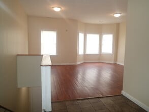 5318 S Wells St in Chicago, IL - Building Photo - Building Photo