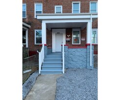 4626 Reisterstown Rd in Baltimore, MD - Building Photo