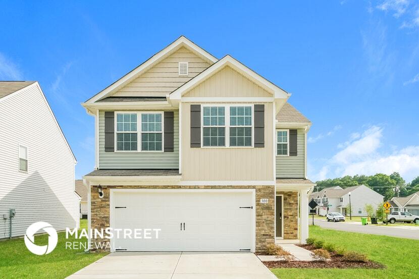 300 Gourd St in Zebulon, NC - Foto de edificio