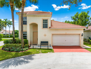 1701 Pierside Cir in Wellington, FL - Building Photo - Building Photo