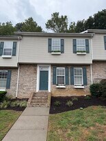 10724 Prince Albert Way in Knoxville, TN - Building Photo