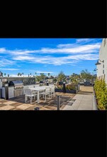 1221 Myra Ave in Los Angeles, CA - Building Photo - Building Photo