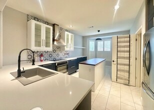 103 Rain Lily Ln in Georgetown, TX - Building Photo - Building Photo