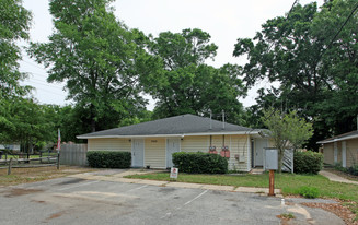 7008 Lanier Dr Apartments