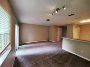 117 Glowing Peace Ln in Orlando, FL - Building Photo - Building Photo