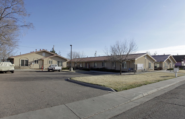 La Casa Rosa Apartments in Greeley, CO - Building Photo - Building Photo