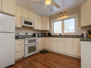 1155 Johnson St in Kingston, ON - Building Photo - Building Photo