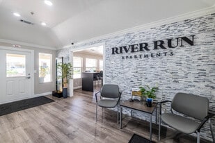 River Run in Vacaville, CA - Building Photo