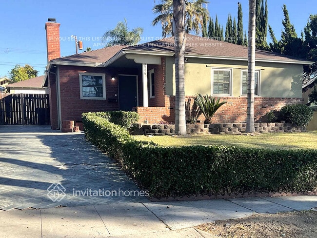 property at 2906 N Frederic St